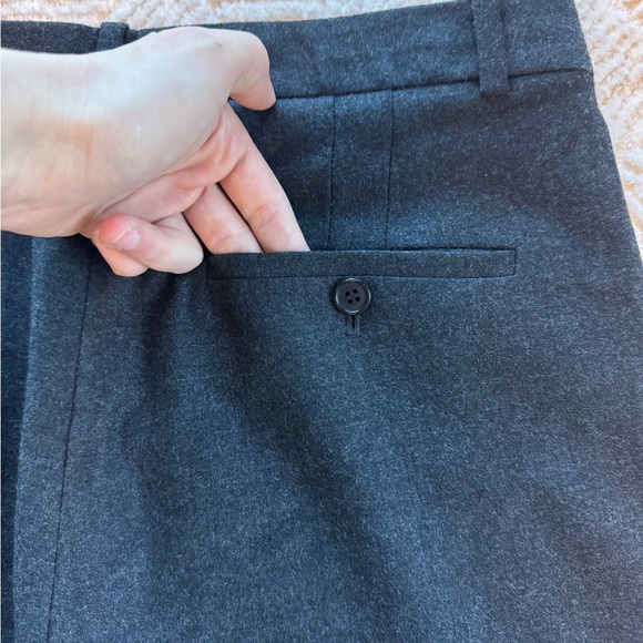 Theory Tapered High-Waist Pant in Sleek Flannel New Charcoal Melange Wool Size 4 - Picture 11 of 16